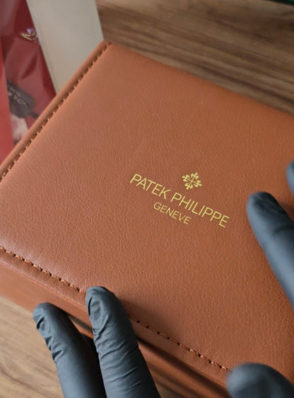 Patek Philippe Nautilus – Black Dial Stainless Steel Automatic | Chronivo Luxe